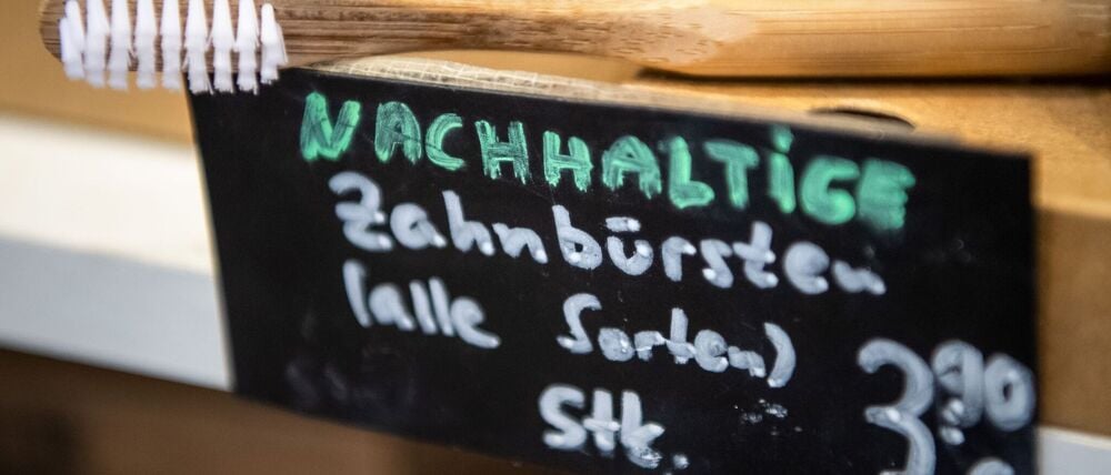 Für einen Teil der Konsumentinnen und Konsumenten spielt die Frage, ob ein Produkt das Kriterium „Nachhaltigkeit“ erfüllt, eine Rolle bei der Kaufentscheidung. (Symbolbild)