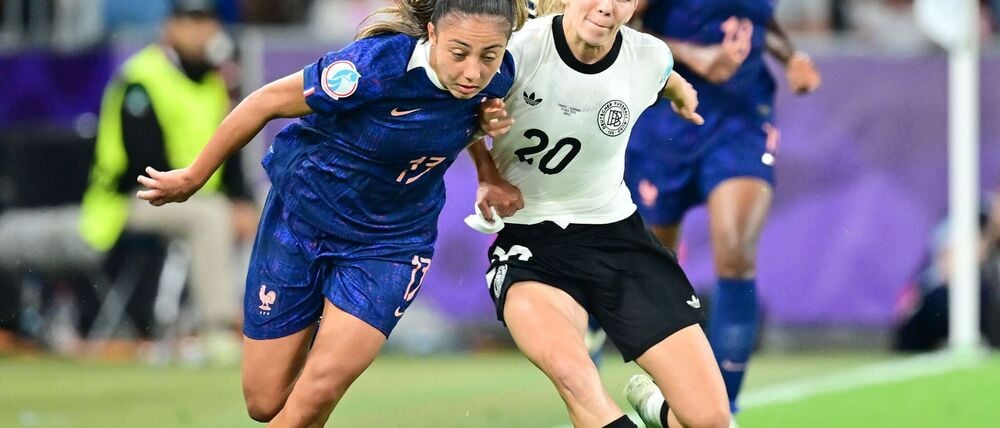 Deutschlands Elisa Senß im EM-Viertelfinale gegen Frankreich: Auch ihr Club Eintracht Frankfurt bekommt eine Zahlung von der UEFA. (Archivbild)