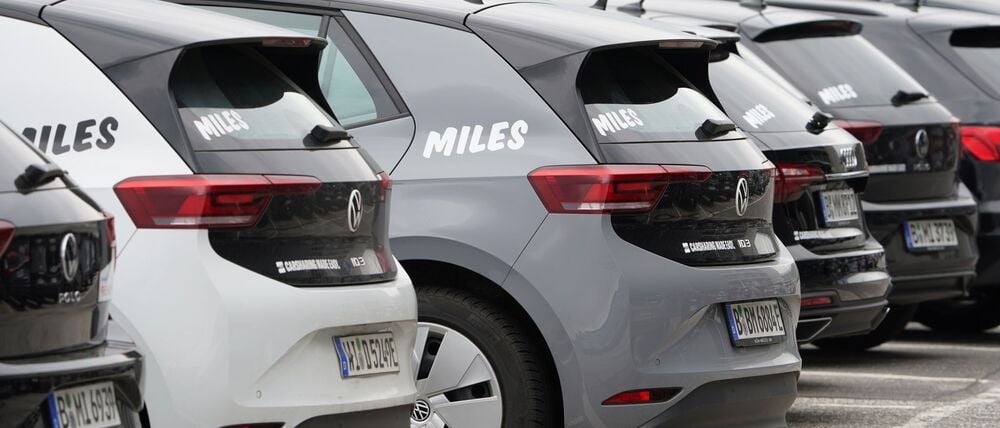 Die Berliner Staatsanwaltschaft hat eine Millionenbuße gegen den Carsharing-Anbieter Miles verhängt. (Archivbild)