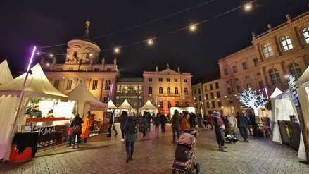 Impressionen vom Schokoladenmarkt auf dem Alten Markt in Potsdam am 5.12.2025