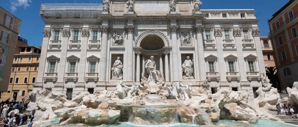 Am Trevi-Brunnen herrscht stets dichtes Gedränge. (Archivbild)