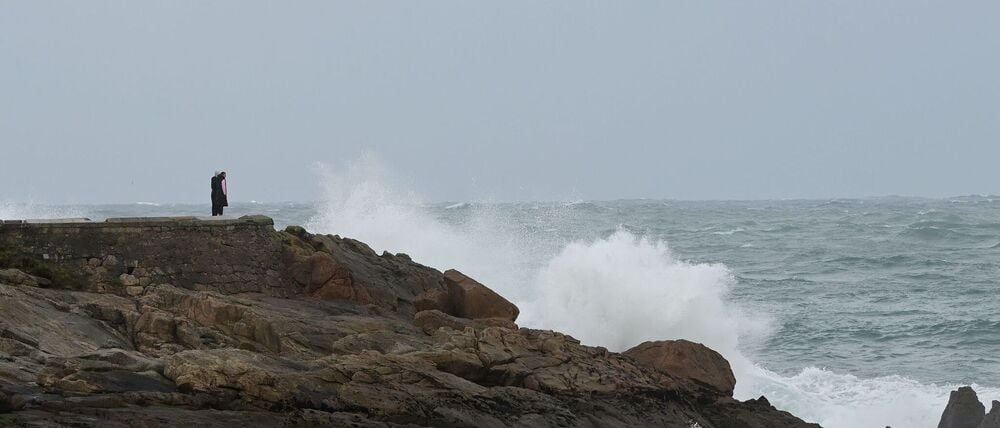 Die Küsten Galicien sind für ihre gerade im Herbst und Winter wilden Stürme bekannt. (Archiv-Bild)
