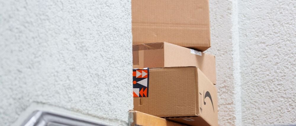 Zu Weihnachten werden wieder jede Menge Pakete geliefert. (Symbolbild)