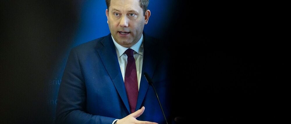 Bundesfinanzminister Lars Klingbeil: „Unsere Autobauer haben Nachholbedarf.“