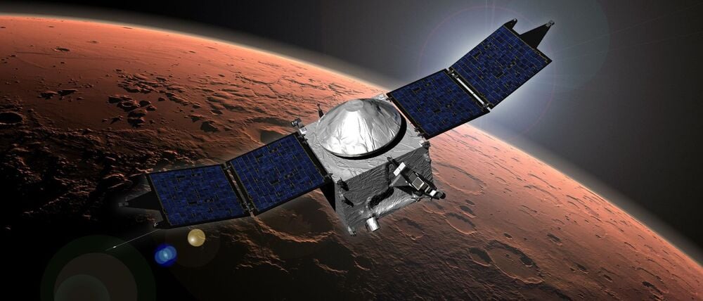 Künstlerische Darstellung  der US-Forschungssonde «Maven» im Orbit des Mars. 