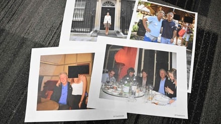 Das US-Justizministerium hat zahlreiche Dokumente aus den Epstein-Akten freigegeben. Darunter auch viele Fotos.