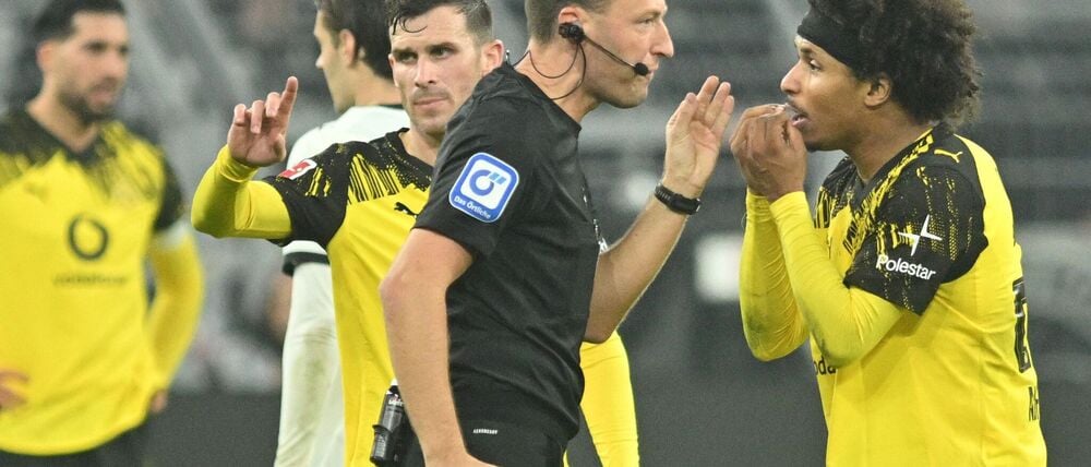 Wieder Wirbel um Karim Adeyemi (re.): Der BVB-Offensivstar muss eine Geldstrafe zahlen.