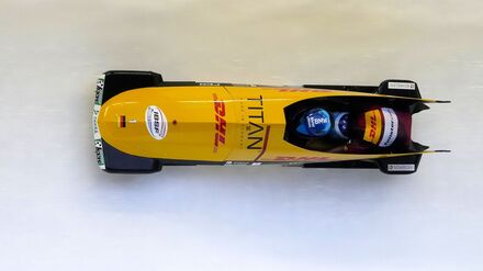 Johannes Lochner und Georg Fleischhauer holen im vierten Zweierbob-Rennen den dritten Sieg.