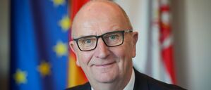 Brandenburgs Ministerpräsident Dietmar Woidke (SPD) verrät, was er an Heiligabend isst (Archivbild).