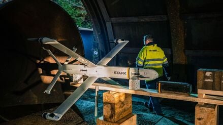 Nach Angaben von Stark Defence wurden mehr als 800 mm Panzerstahl durchdrungen. 