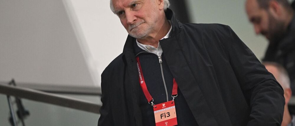 Für Rudi Völler wäre womöglich ein Viertelfinal-Einzug bei der WM ein Erfolg. (Archivbild)