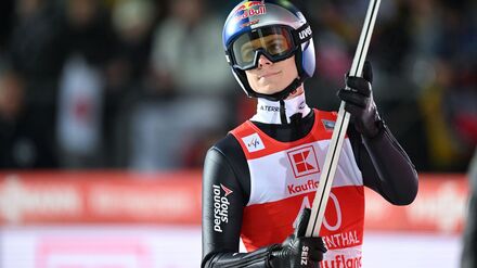 Andreas Wellinger springt bislang schwach. (Archivbild)