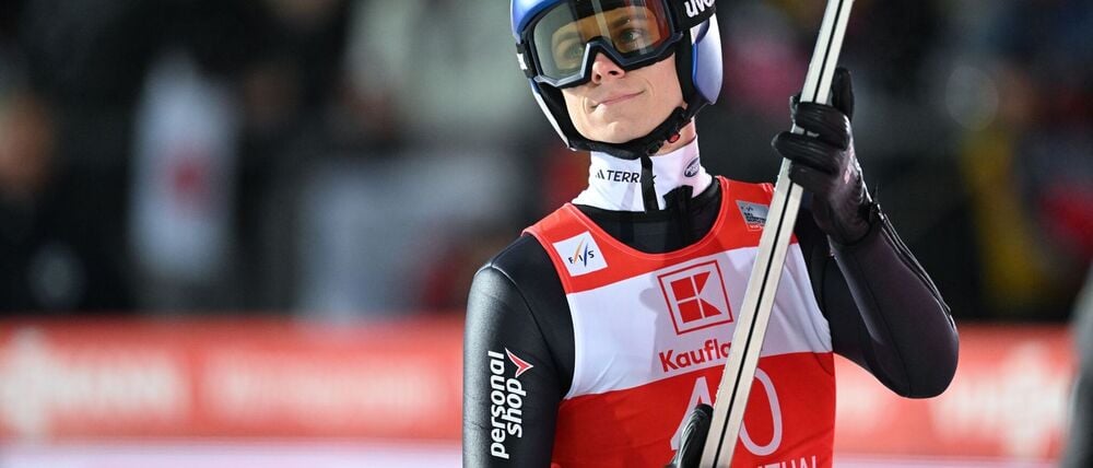 Andreas Wellinger springt bislang schwach. (Archivbild)