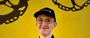 Maximilian (18) ist im zweiten Lehrjahr seiner Ausbildung beim Zweirad-Center Stadler.