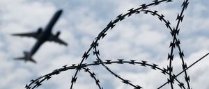 Gleich zwei Straftäter sind am Dienstag abgeschoben worden. Einer nach Syrien, einer nach Afghanistan.