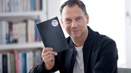 Fitzek bekommt auch selbst am liebsten Bücher geschenkt. (Archivbild)