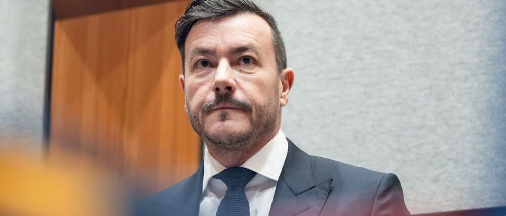 Der Angeklagte René Benko bleibt über die Festtage in U-Haft.