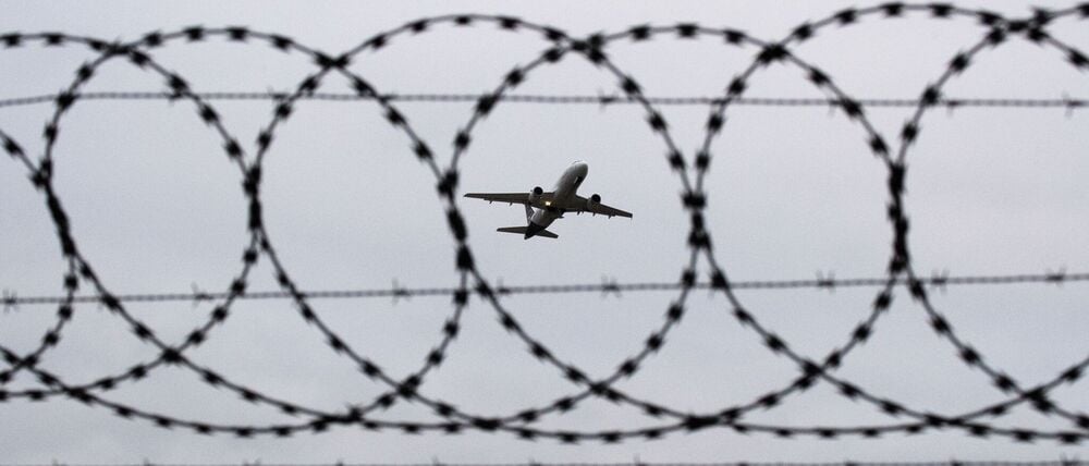 Erstmals seit Beginn des syrischen Bürgerkriegs hat die Bundesregierung einen verurteilten Straftäter nach Syrien abgeschoben.