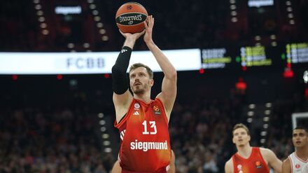 Europameister Andreas Obst kassierte mit den Bayern-Basketballern in der Euroleague die nächste Niederlage.
