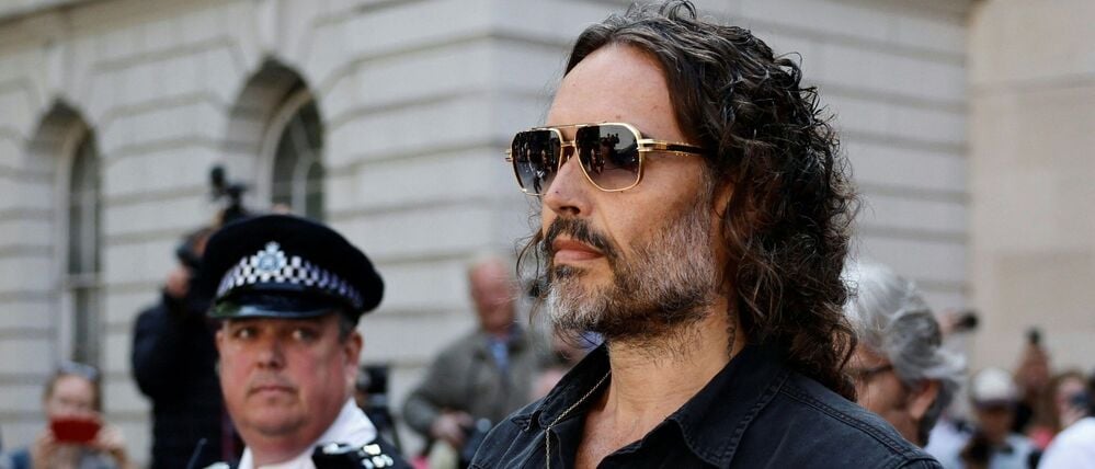 Russell Brand bei einem Gerichtstermin in London. 