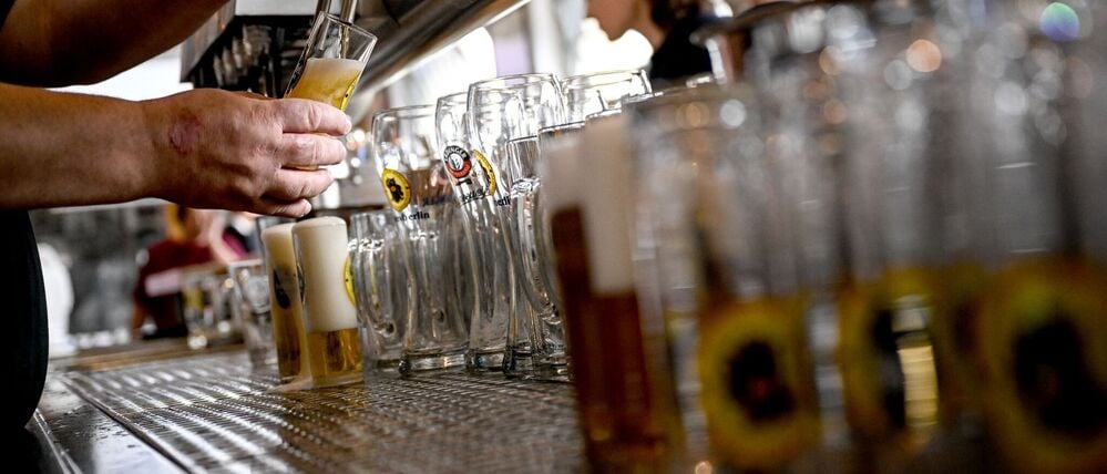 Das neue Landesgaststättengesetz in Berlin soll für die Gastronomie vieles einfacher machen. (Archivbild)