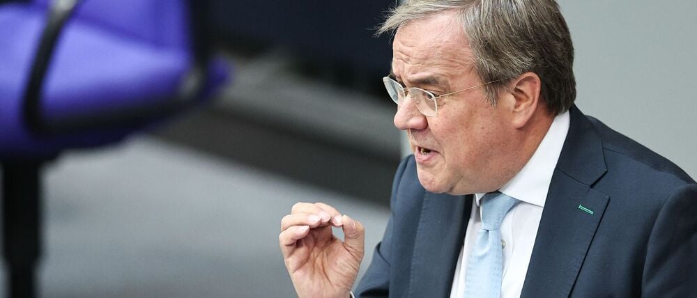 Armin Laschet, CDU, Vorsitzender des Auswärtigen Ausschusses des Bundestages, fordert eine deutsch-französische Initiative für Verhandlungen mit Russland über einen Waffenstillstand in der Ukraine. (Archivbild)