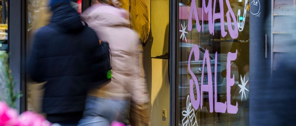 Viele Kunden schauten im Weihnachtsgeschäft stark auf Preise und Rabatte.