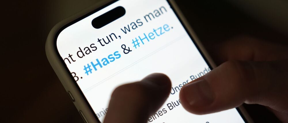 Eine Klarnamenpflicht in sozialen Medien als Mittel gegen Hass und Hetze im Internet?