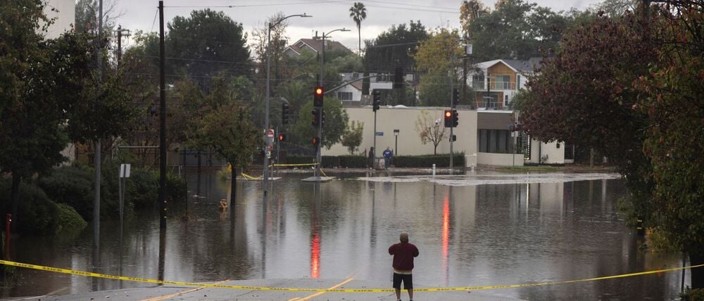 Schwere Unwetter sorgen im Süden Kaliforniens für Überschwemmungen.