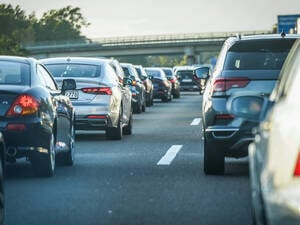 Stau auf einer Autobahn (Symbolbild)