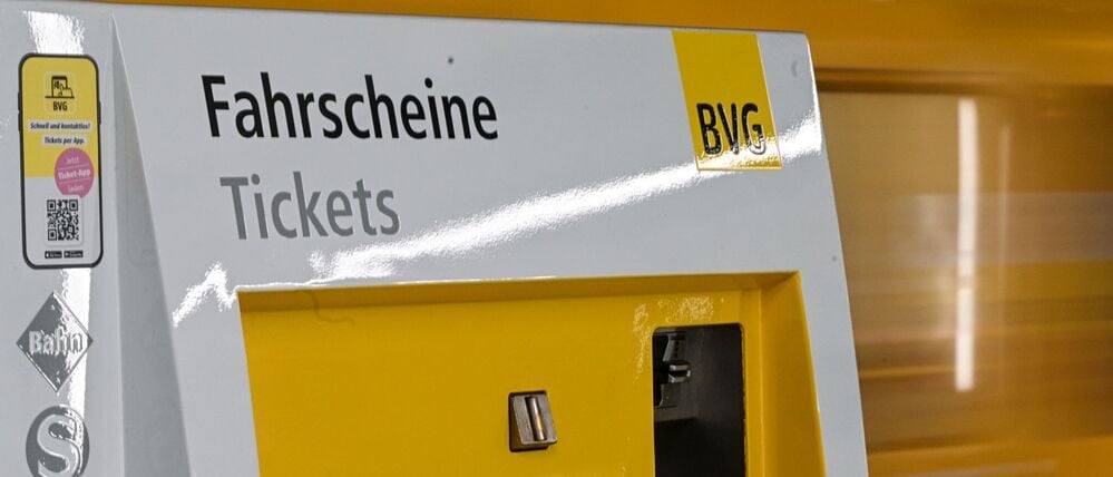 Ab Januar wird Bus- und Bahnfahren in Berlin und Brandenburg teurer. (Archivbild)