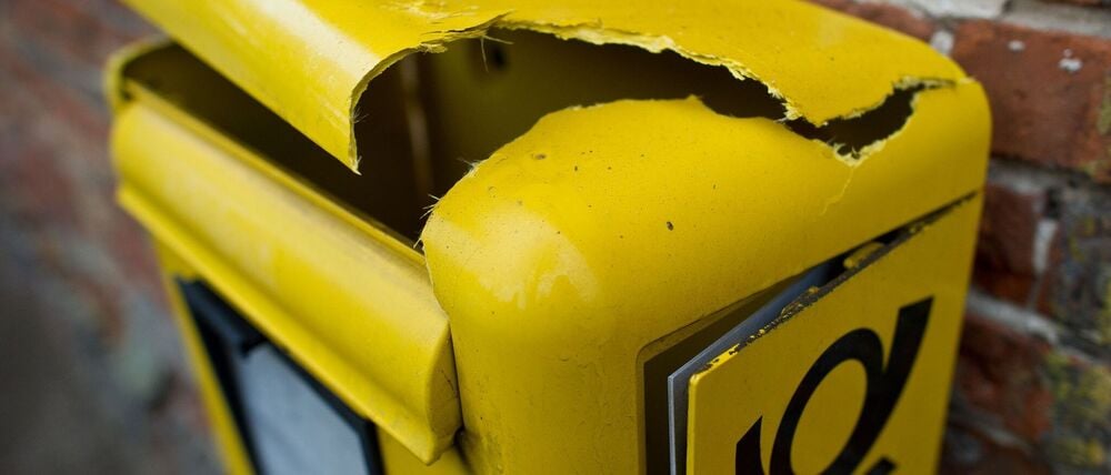 Im Dezember meldete die Polizei in Brandenburg vermehrt Fälle, in denen Briefkästen mit Böllern gesprengt wurden.(Symbolbild)