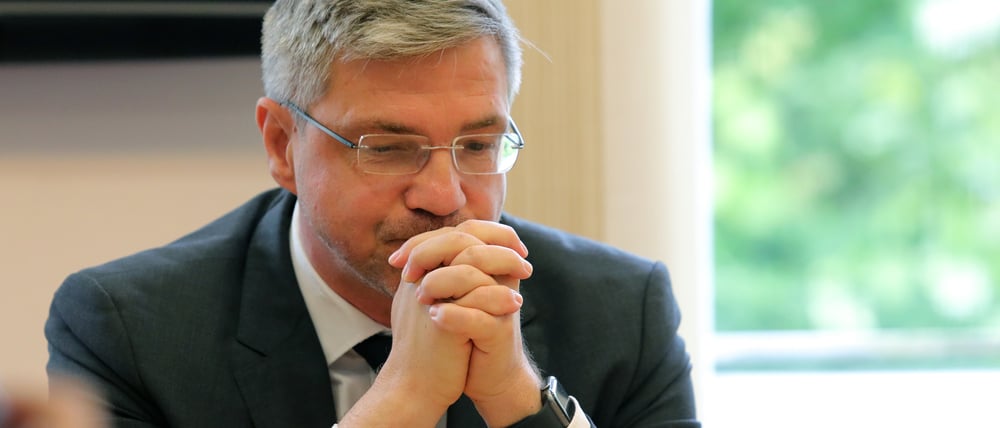 Potsdam wählt sein Stadtoberhaupt ab: Mike Schubert nach dem erfolgreichen Abwahl-Bürgerentscheid.