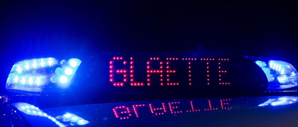 In Berlin und Brandenburg waren die Straßenoberflächen teils gefroren. (Symbolbild)