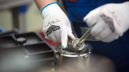 Autozulieferer verlieren Zehntausende Arbeitsplätze.