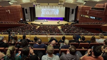 Ein Bündnis hat einen „digitalen Unabhängigkeitstag“ ausgerufen. 