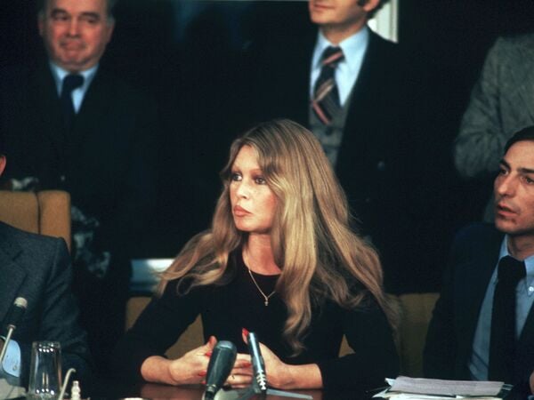 (FILES) French actress and animal rights activist Brigitte Bardot gives a speech during a debate against seal-hunting in the European Council in Strasburg, eastern France, on January 23, 1978. French actress Brigitte Bardot died at 91 AFP learned from Bardot foundation on December 28, 2025. (Photo by AFP)
