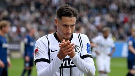 Elversbergs Torjäger Younes Ebnoutalib soll unmittelbar vor einem Wechsel zu Eintracht Frankfurt stehen. (Archivbild)