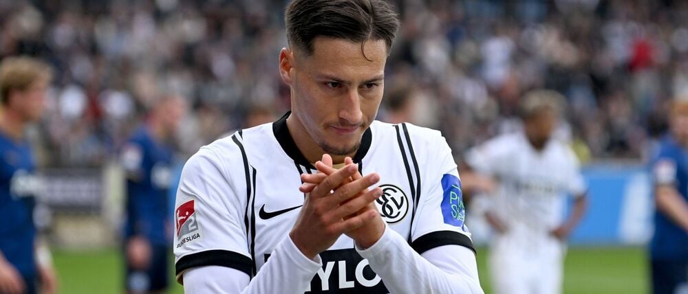 Elversbergs Torjäger Younes Ebnoutalib soll unmittelbar vor einem Wechsel zu Eintracht Frankfurt stehen. (Archivbild)