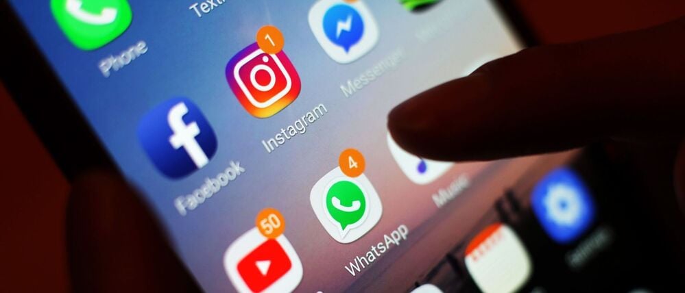 Malaysia will die Altersbeschränkung zunächst in einer Testphase erproben. (Symbolbild)