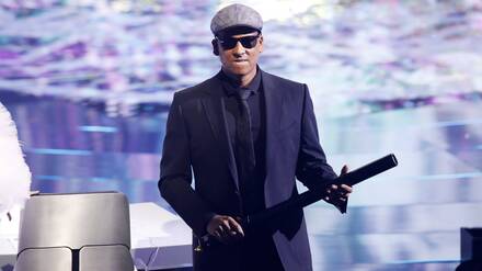 Xavier Naidoo auf der Bühne.