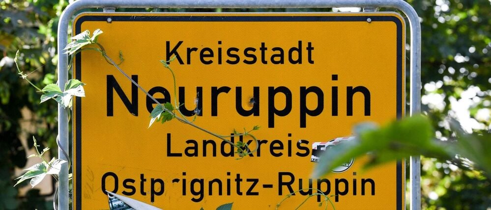 Ein Mann aus Neuruppin will seinen Porsche verkaufen, sitzt aber einem Betrüger auf. (Symbolbild)