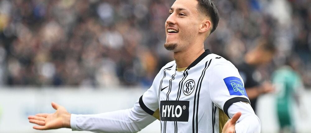 Younes Ebnoutalib wechselt von der SV Elversberg zu Eintracht Frankfurt. (Archivbild)