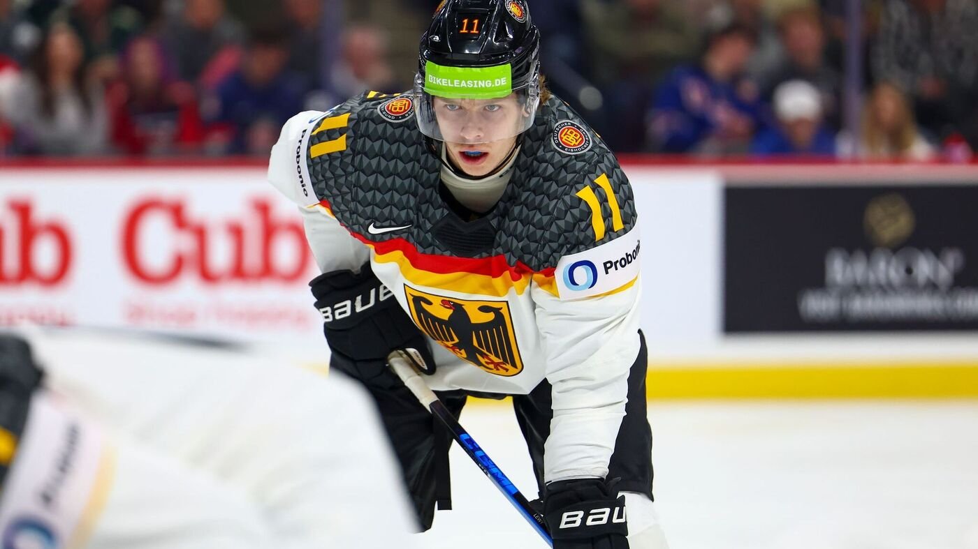 Titelk-mpfe-Eishockey-Junioren-kassieren-hohe-Niederlage-bei-U20-WM