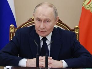 29.12.2025, Russland, Moskau: Der russische Präsident Wladimir Putin nimmt an einem Treffen mit hochrangigen Militäroffizieren im Kreml teil.