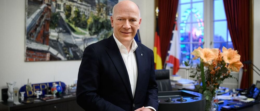 Berlins Regierender Bürgermeister Kai Wegner (CDU) hat sein Büro im Roten Rathaus. (Archivbild) 