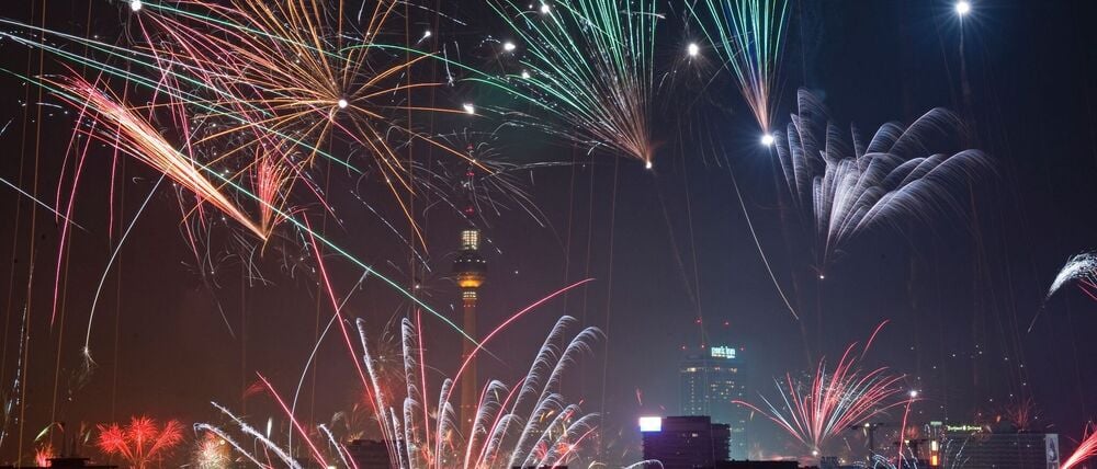 Viele Menschen hoffen auf ein friedliches Silvester in Berlin (Archivbild). 
