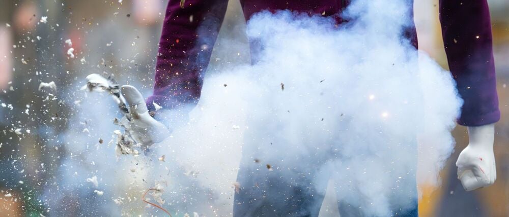 Ilegales Feuerwerk kann gefährlich werden. (Symbolbild)