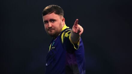 Hatte mit Ratajski keine Probleme: Weltmeister Littler.