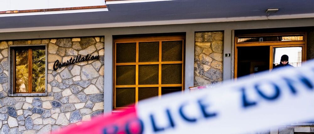 Hunderte Menschen hatten in der Bar Silvester gefeiert.